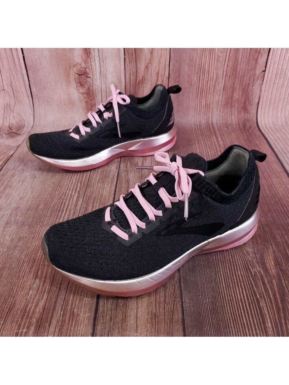 *READ* Brooks Levitate 2 Womens Size 8.5 B Black Running Shoes 1202911B073